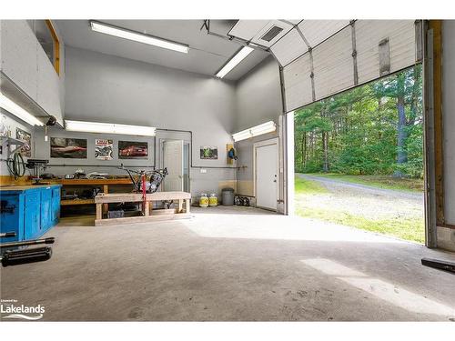 1213 Bonnie Lake Road, Bracebridge, ON - Indoor