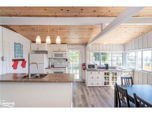 1486 Tiny Beaches Road N, Tiny, ON - Indoor Photo Showing Kitchen With Double Sink