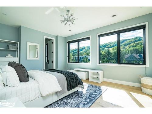 143 Wyandot Court, The Blue Mountains, ON - Indoor Photo Showing Bedroom