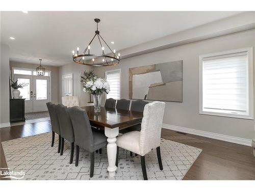 13 Autumn Drive, Wasaga Beach, ON - Indoor Photo Showing Dining Room