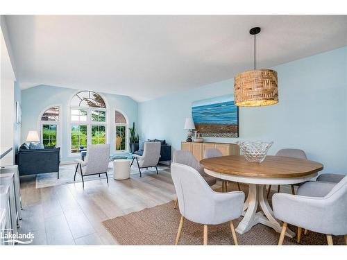 6 Connor Avenue, Collingwood, ON - Indoor Photo Showing Dining Room