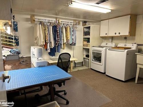 364 Bell Street, Pembroke, ON - Indoor Photo Showing Laundry Room