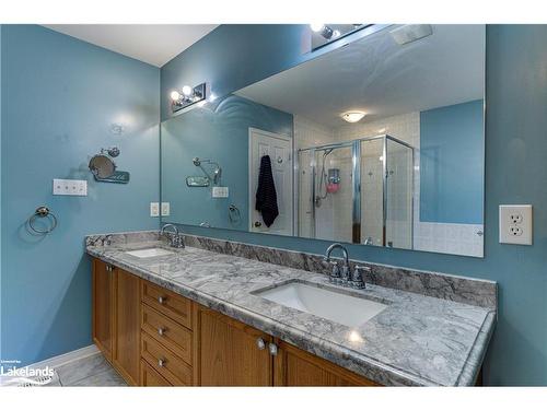 31 Fawndale Crescent, Wasaga Beach, ON - Indoor Photo Showing Bathroom