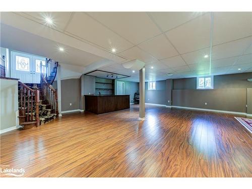 31 Fawndale Crescent, Wasaga Beach, ON - Indoor Photo Showing Other Room