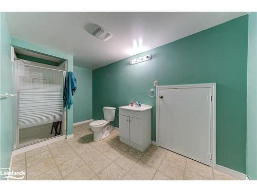 31 Fawndale Crescent, Wasaga Beach, ON - Indoor Photo Showing Bathroom