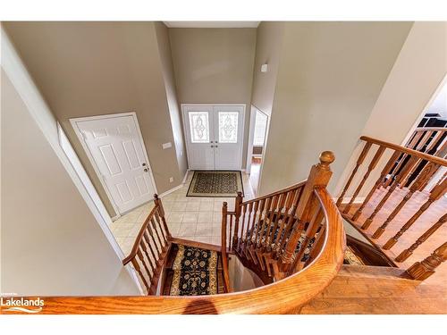 31 Fawndale Crescent, Wasaga Beach, ON - Indoor Photo Showing Other Room