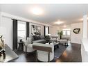 27 Pearl Street, Wasaga Beach, ON  - Indoor Photo Showing Living Room 