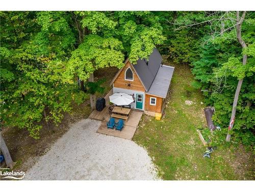 8383 9 County Road, Clearview, ON - Outdoor