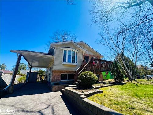 381 Zoo Park Road S, Wasaga Beach, ON - Outdoor