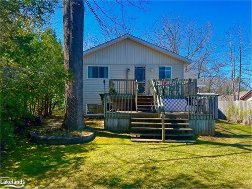 381 Zoo Park Road S, Wasaga Beach, ON - Outdoor With Deck Patio Veranda