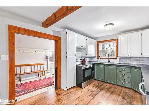 209009 26 Highway, Clarksburg, ON - Indoor Photo Showing Kitchen