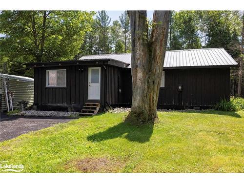 1010 Mary Roberts Road, Baysville, ON - Outdoor