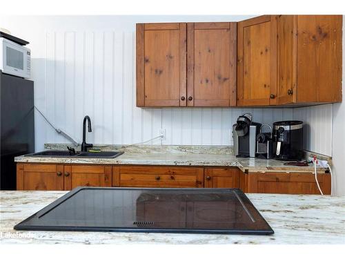 1010 Mary Roberts Road, Baysville, ON - Indoor Photo Showing Kitchen