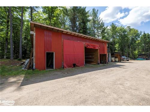 1010 Mary Roberts Road, Baysville, ON - Outdoor