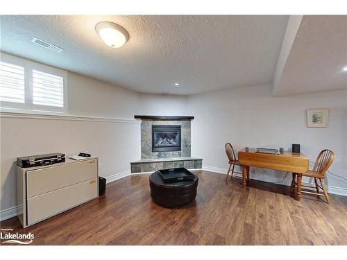 20 Dance Street, Collingwood, ON - Indoor