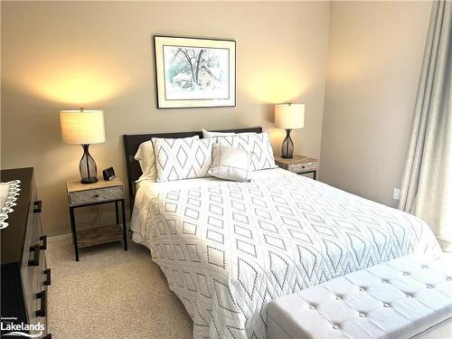 550 Oxbow Crescent, Collingwood, ON - Indoor Photo Showing Bedroom