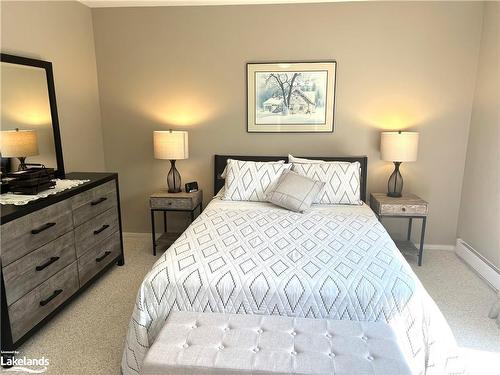 550 Oxbow Crescent, Collingwood, ON - Indoor Photo Showing Bedroom