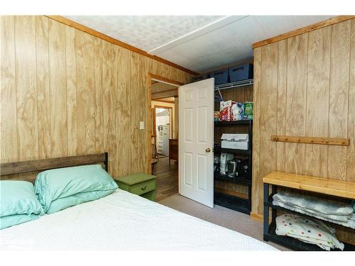 12 Sunset Ridge, Huntsville, ON - Indoor Photo Showing Bedroom