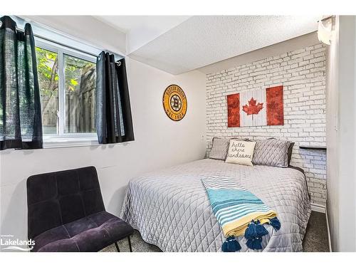 7 Bush Street, Collingwood, ON - Indoor Photo Showing Bedroom