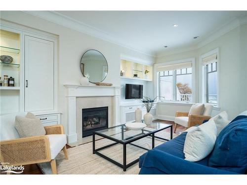 504-40 Trott Boulevard, Collingwood, ON - Indoor Photo Showing Living Room With Fireplace