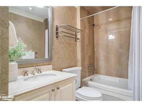 504-40 Trott Boulevard, Collingwood, ON - Indoor Photo Showing Bathroom