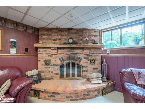 1919 Conc 6 S Notta S, Clearview, ON - Indoor With Fireplace