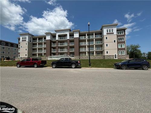 5 Spooner Crescent, Collingwood, ON - Outdoor With Balcony With Facade