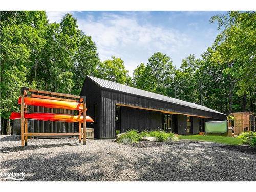 1048 Graydon Lane, Eagle Lake, ON - Outdoor With Deck Patio Veranda