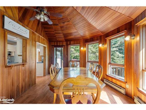 1006 Spring Lake Road, Dwight, ON - Indoor Photo Showing Dining Room