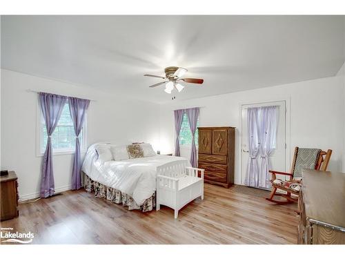 1255 Falkenburg Road, Muskoka Lakes, ON - Indoor Photo Showing Bedroom