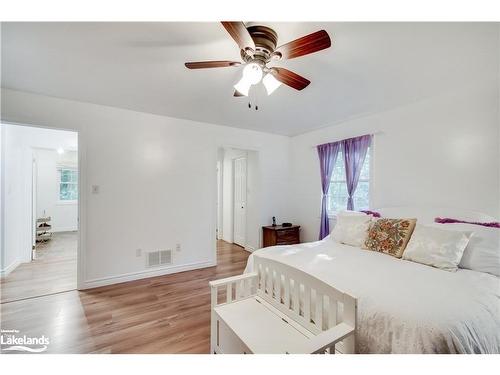 1255 Falkenburg Road, Muskoka Lakes, ON - Indoor Photo Showing Bedroom