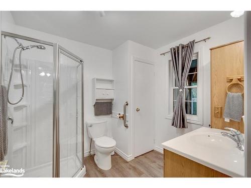 1255 Falkenburg Road, Muskoka Lakes, ON - Indoor Photo Showing Bathroom