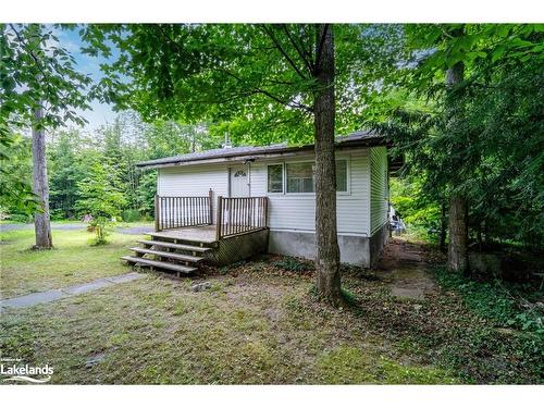 56 Meadows Avenue, Tay, ON - Outdoor