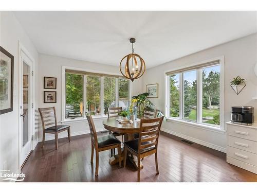 33 South Harbour Drive, Bobcaygeon, ON - Indoor Photo Showing Dining Room