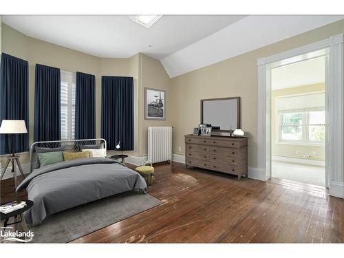 600 Hugel Avenue, Midland, ON - Indoor Photo Showing Bedroom