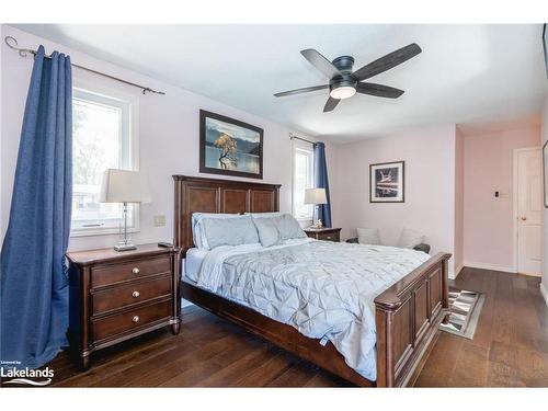 11 Richelieu Street, Penetanguishene, ON - Indoor Photo Showing Bedroom