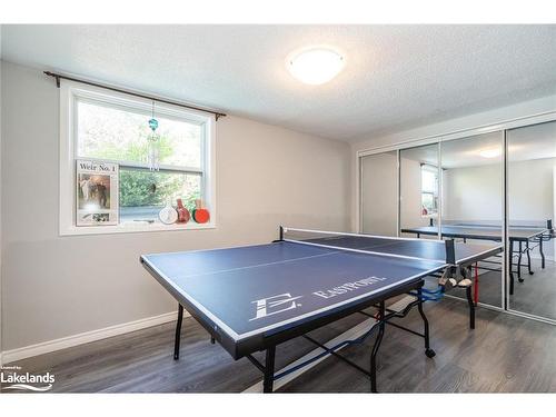 11 Richelieu Street, Penetanguishene, ON - Indoor Photo Showing Other Room