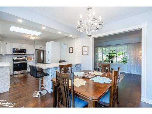 11 Richelieu Street, Penetanguishene, ON - Indoor Photo Showing Dining Room