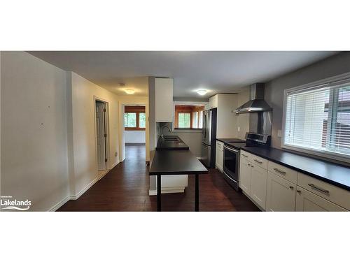 30 Kohl Street, Collingwood, ON - Indoor