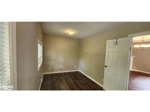 30 Kohl Street, Collingwood, ON - Indoor Photo Showing Other Room