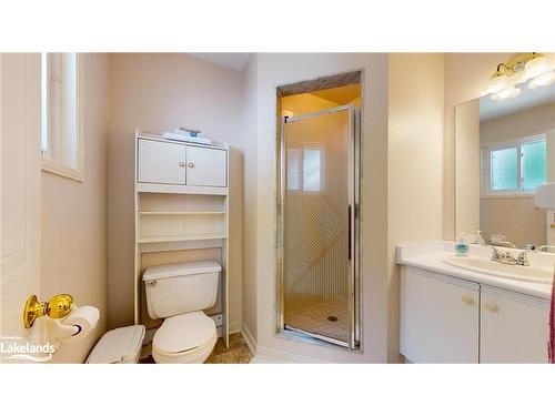 80 Downer Crescent, Wasaga Beach, ON - Indoor Photo Showing Bathroom