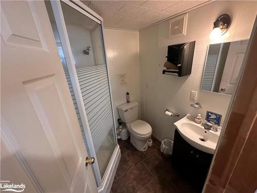 11643 522 Highway, Port Loring, ON - Indoor Photo Showing Bathroom