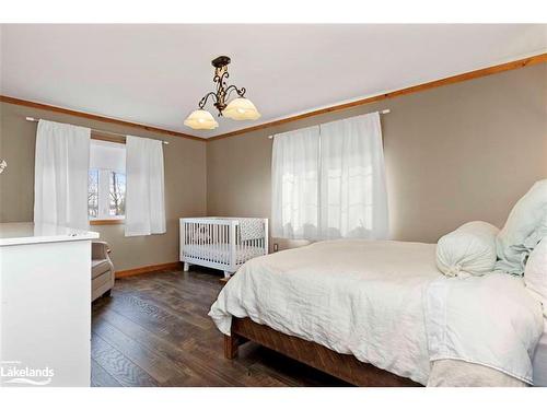 89 Mclennan Lane, Parry Sound, ON - Indoor Photo Showing Bedroom