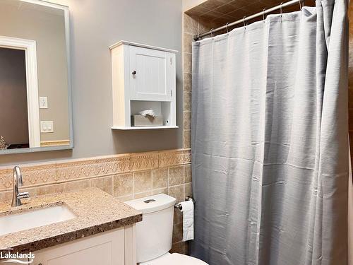 48 Idlewood Drive, Wasaga Beach, ON - Indoor Photo Showing Bathroom