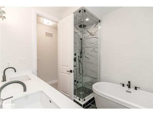 5 Rosanne Circle, Wasaga Beach, ON - Indoor Photo Showing Bathroom