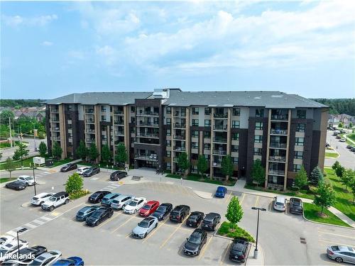 315-7 Kay Crescent, Guelph, ON - Outdoor