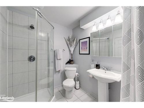 62 Green Briar Drive, Collingwood, ON - Indoor Photo Showing Bathroom