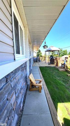 35 Lorne St Street S, Huntsville, ON - Outdoor With Exterior