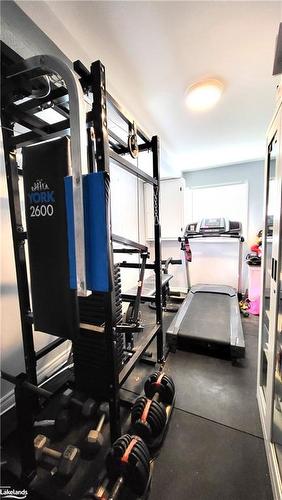 35 Lorne St Street S, Huntsville, ON - Indoor Photo Showing Gym Room