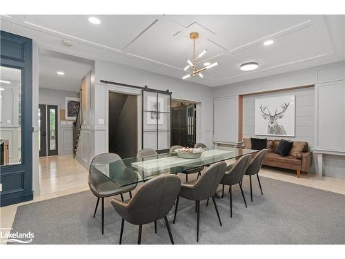 39 Deerfoot Trail, Huntsville, ON - Indoor Photo Showing Dining Room